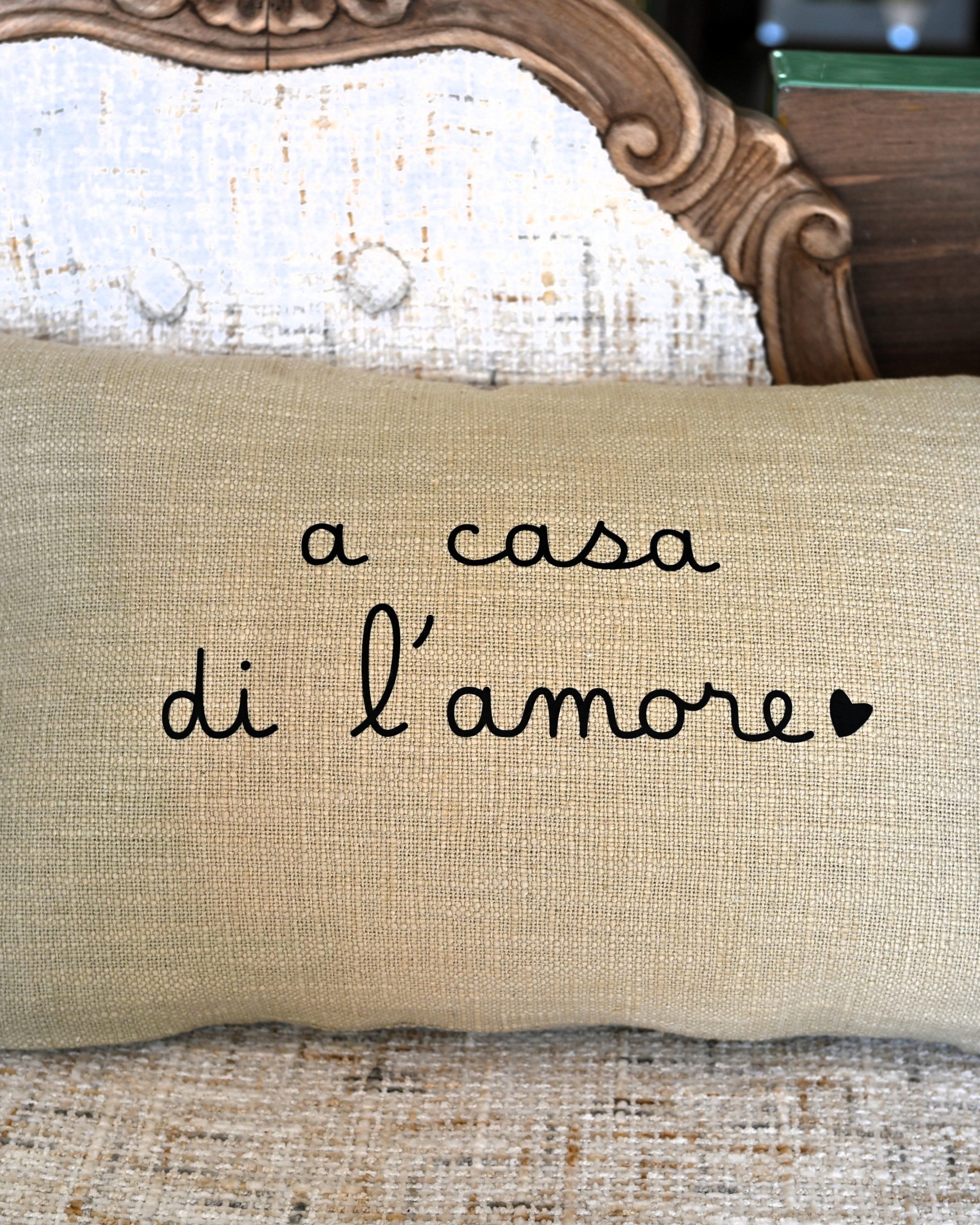 Coussin A Casa di l'Amore - Beige – Image 3
